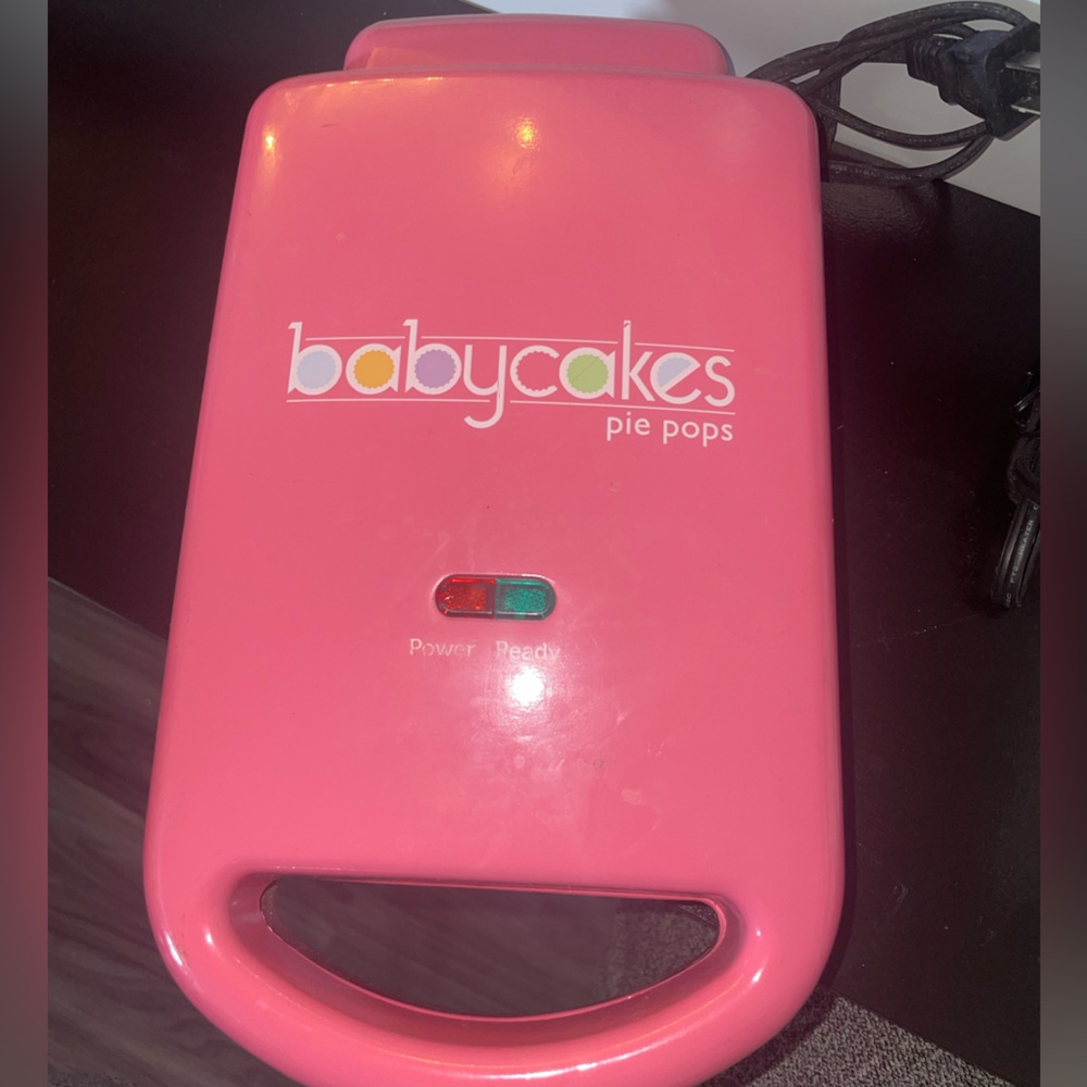 Babycakes - pie pops
